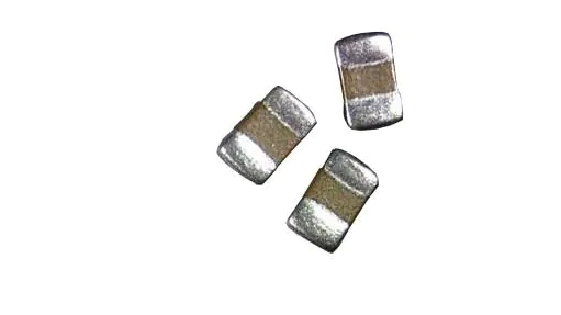 [1062045] Condensatore 1NF-50V CAP SMD 1NF 50V K X7R