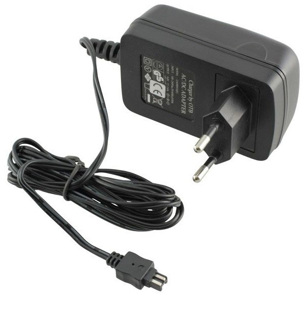 Alimentatore compatibile di ricambio per Digitalcamera Sony 8,4V 1,5A