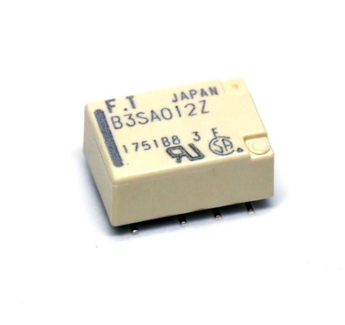 Micro Relè FTR-B3SA003Z-B10 3V 2A